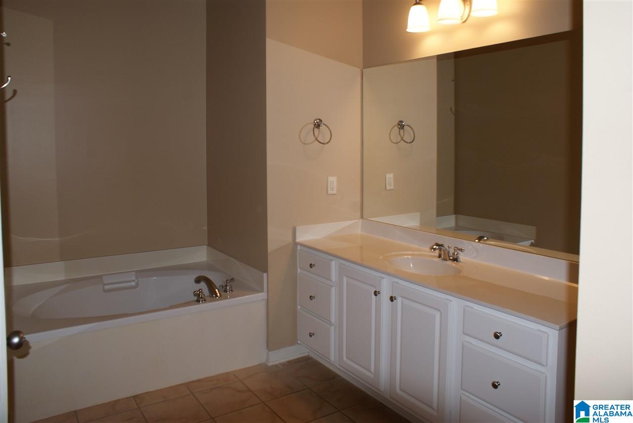 1153 Inverness Cove Way Birmingham, AL 35242 - Photo 11 of 12