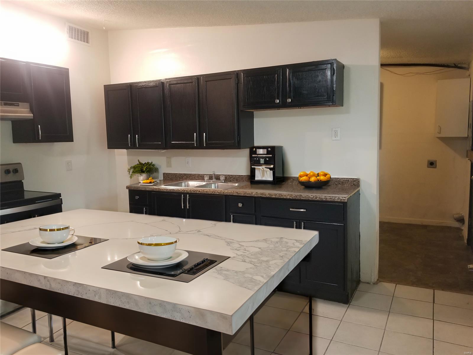 Undisclosed Address St. Louis, MO 63134 - Photo 2 of 6