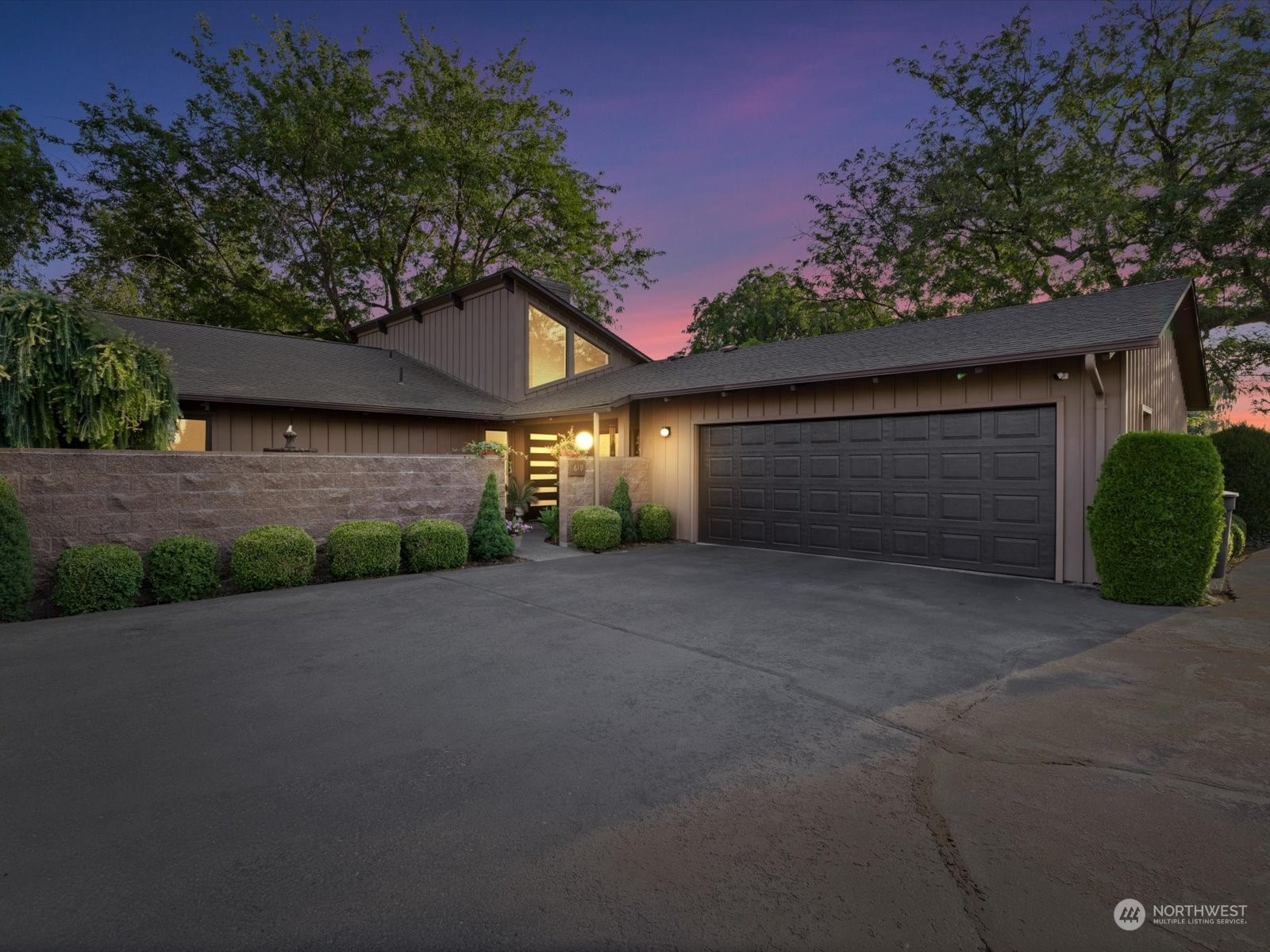 619 Country Club Road, Unit 3 Walla Walla, WA 99362 - Photo 1 of 38 Gallery Image 1