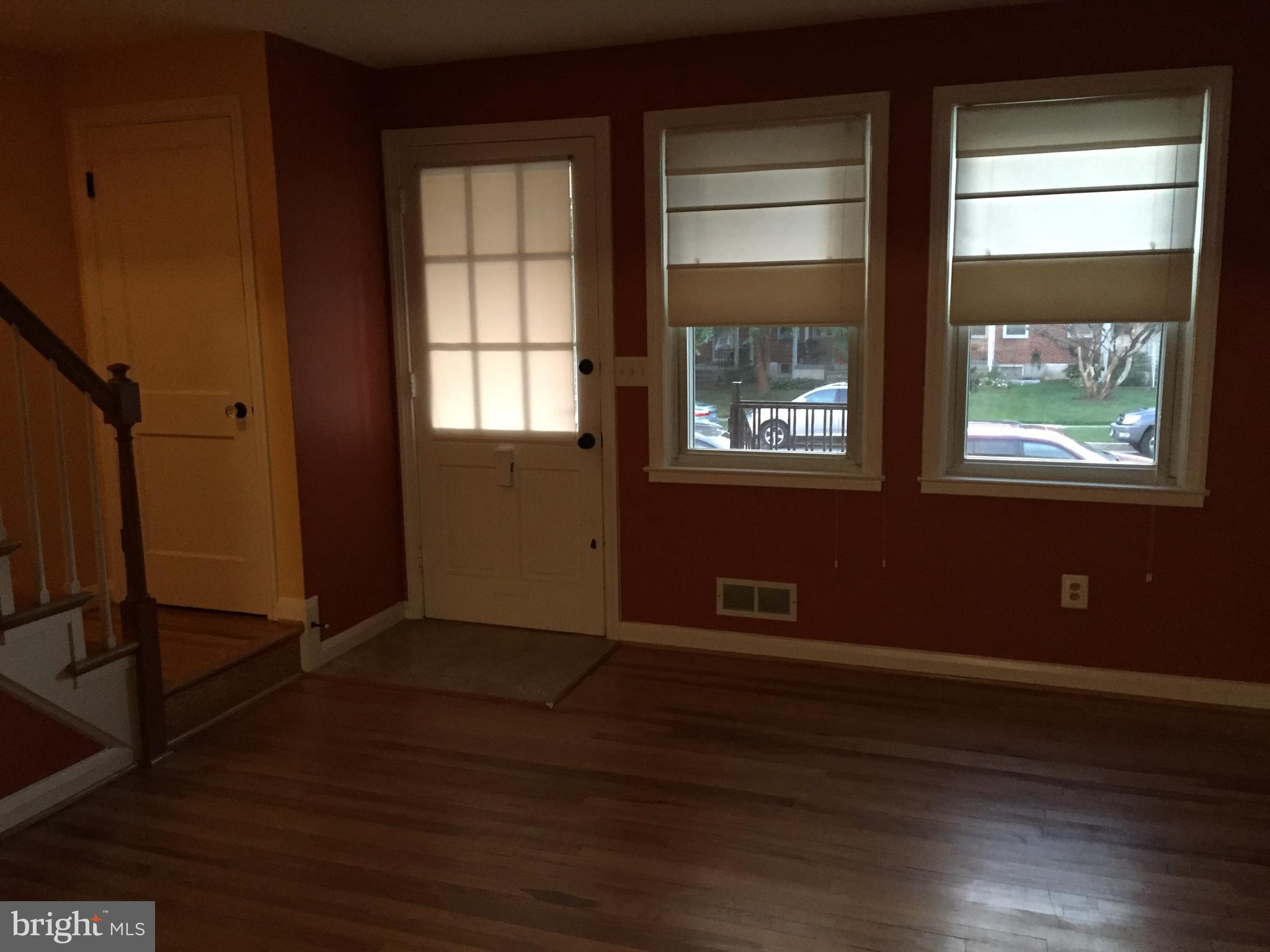 8329 Ridgely Oak Road Baltimore, MD 21234 - Photo 3 of 11 Living room prior to house becoming a rental