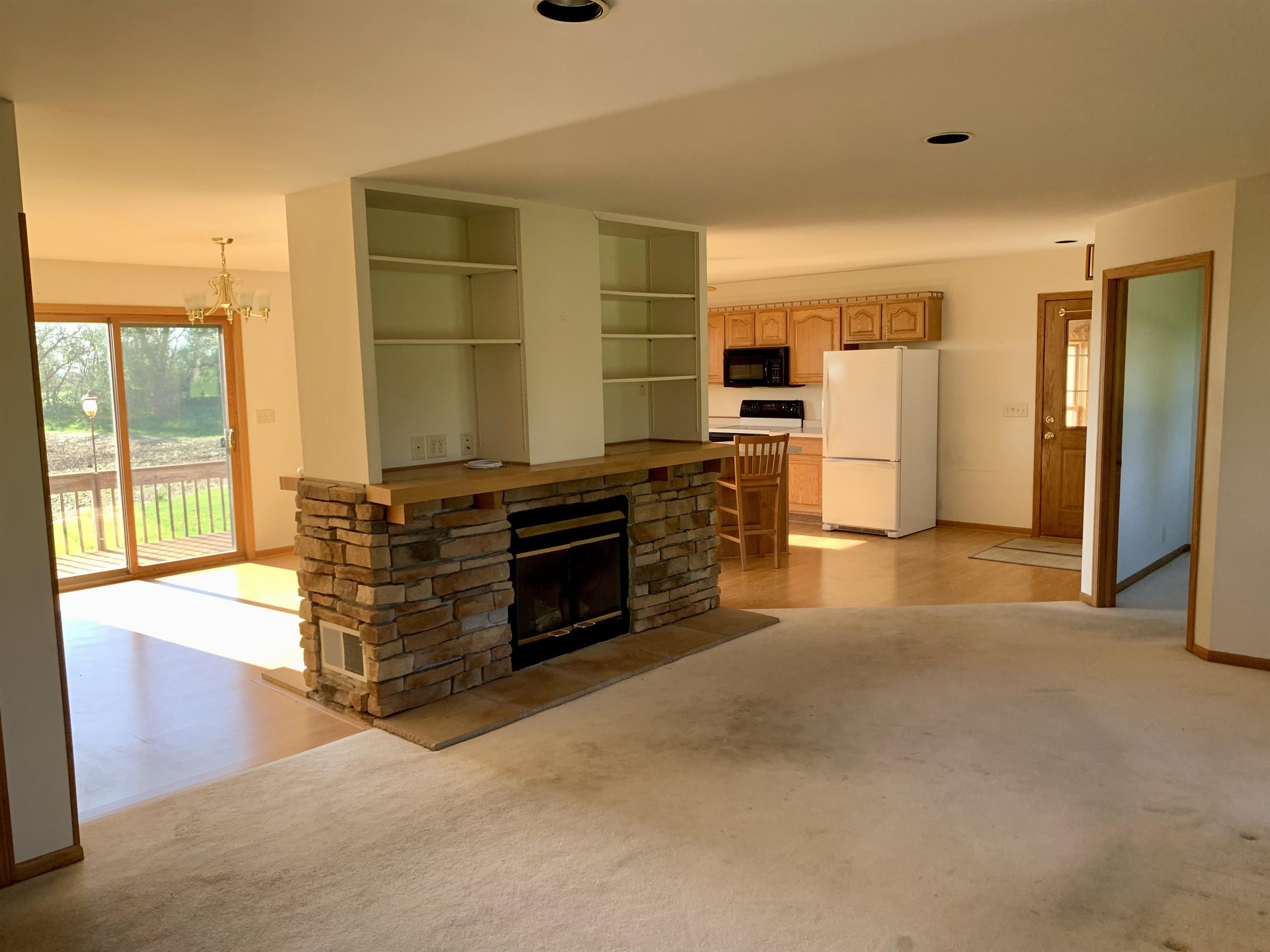 8755 South Massbach Road Elizabeth, IL 61028 - Photo 11 of 37 Gallery Image 11