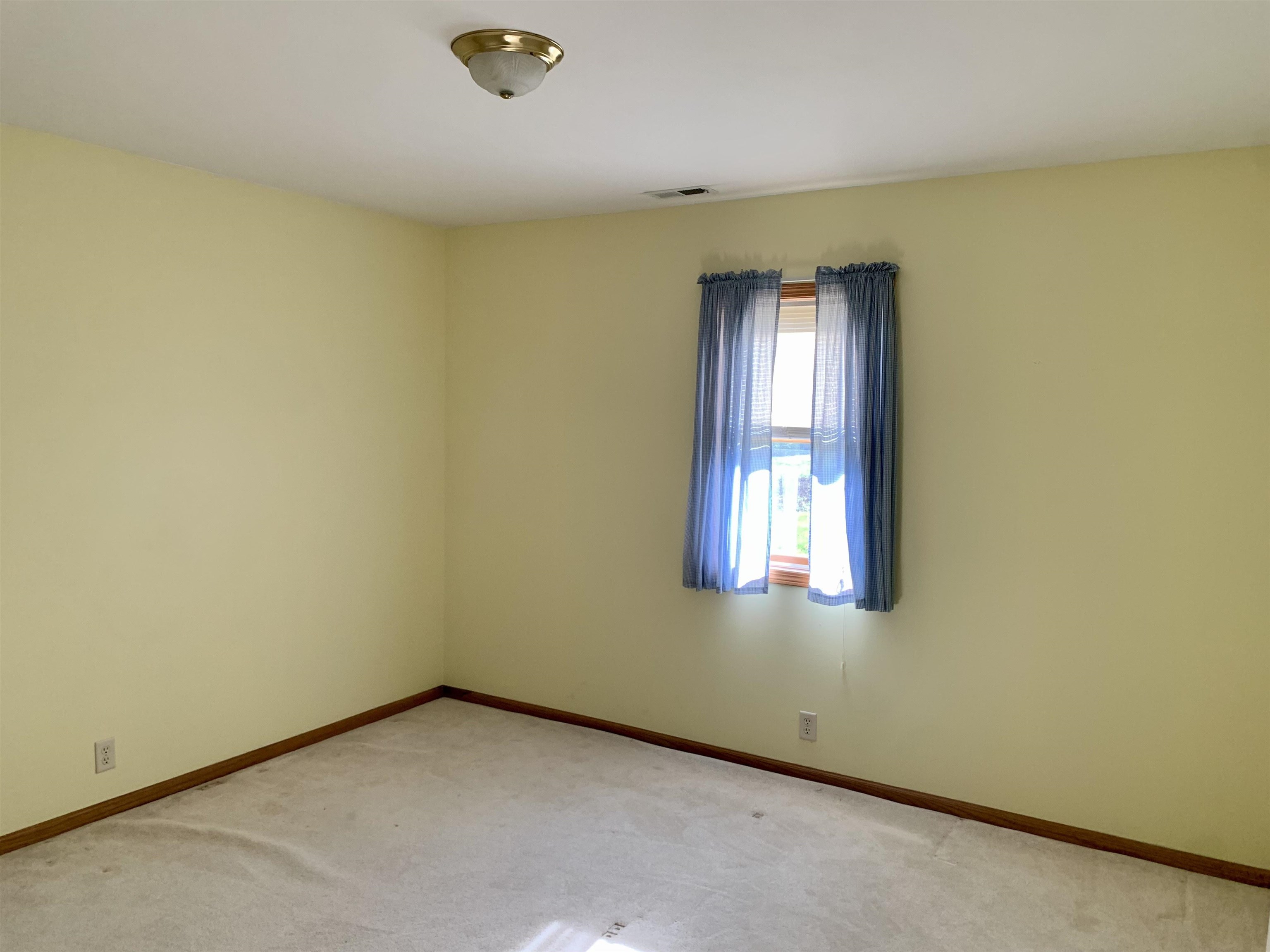 8755 South Massbach Road Elizabeth, IL 61028 - Photo 25 of 37 Gallery Image 25