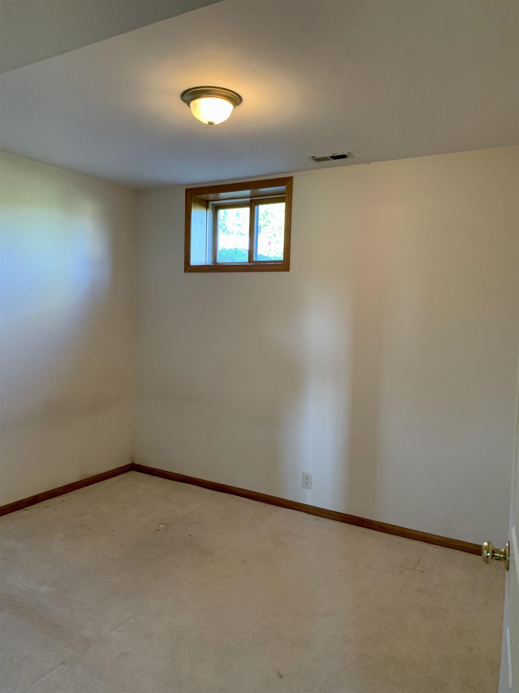 8755 South Massbach Road Elizabeth, IL 61028 - Photo 27 of 37 Gallery Image 27