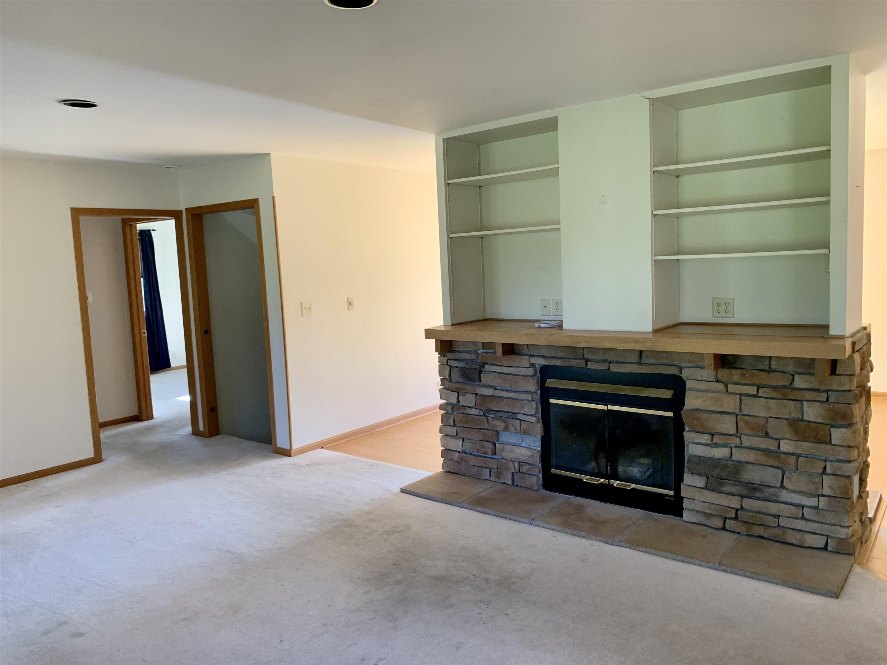 8755 South Massbach Road Elizabeth, IL 61028 - Photo 10 of 37 Gallery Image 10