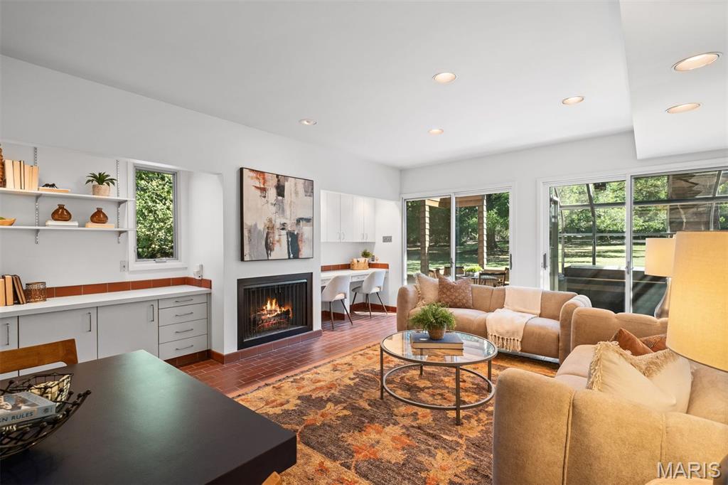 40 Upper Ladue Road Ladue, MO 63124 - Photo 21 of 50