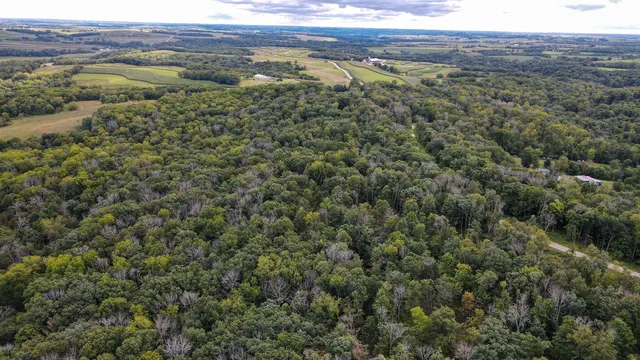 $298,000 | 2222 County Road Y, Dodgeville, WI 53533