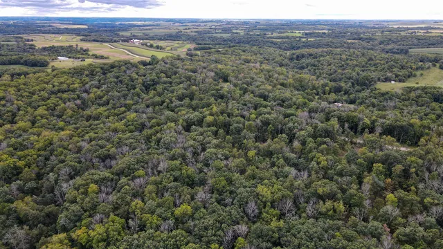 $298,000 | 2222 County Road Y, Dodgeville, WI 53533