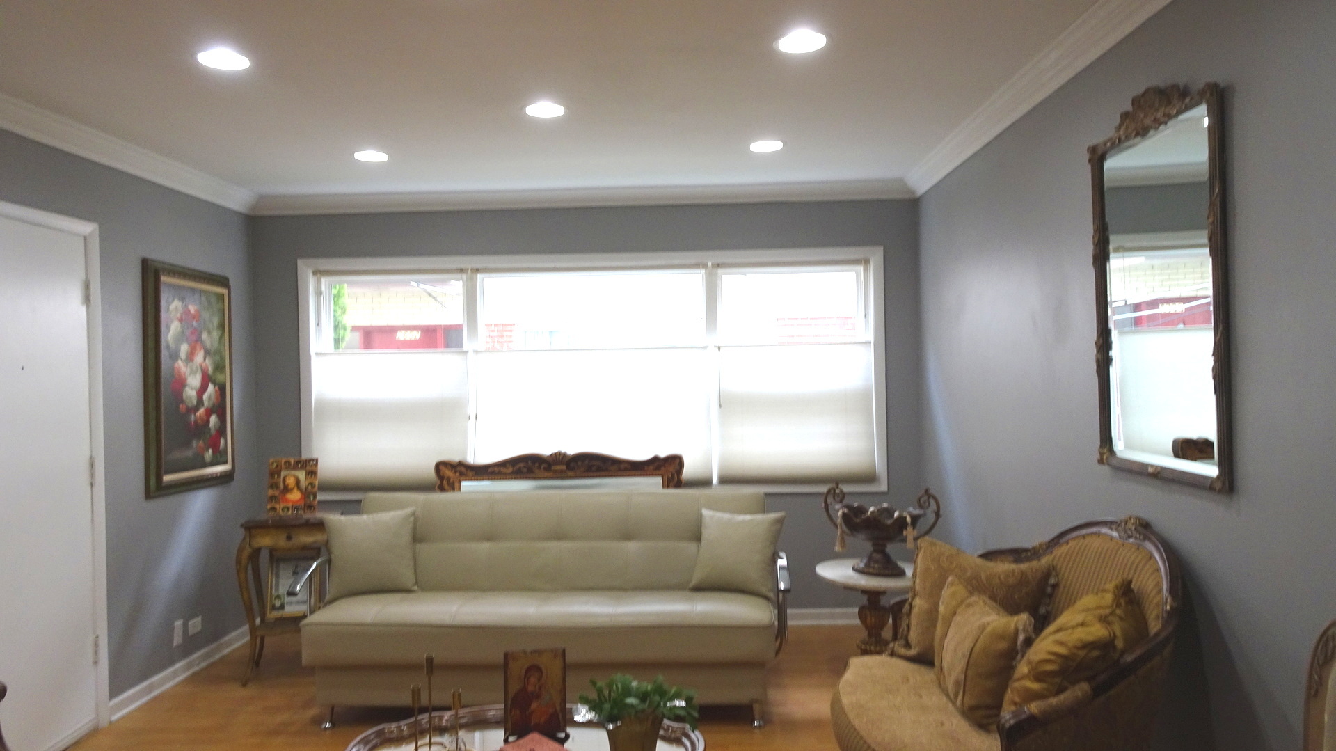 2652 West Rascher Avenue, Unit 101 Chicago, IL 60625 - Photo 3 of 10 Gallery Image 3