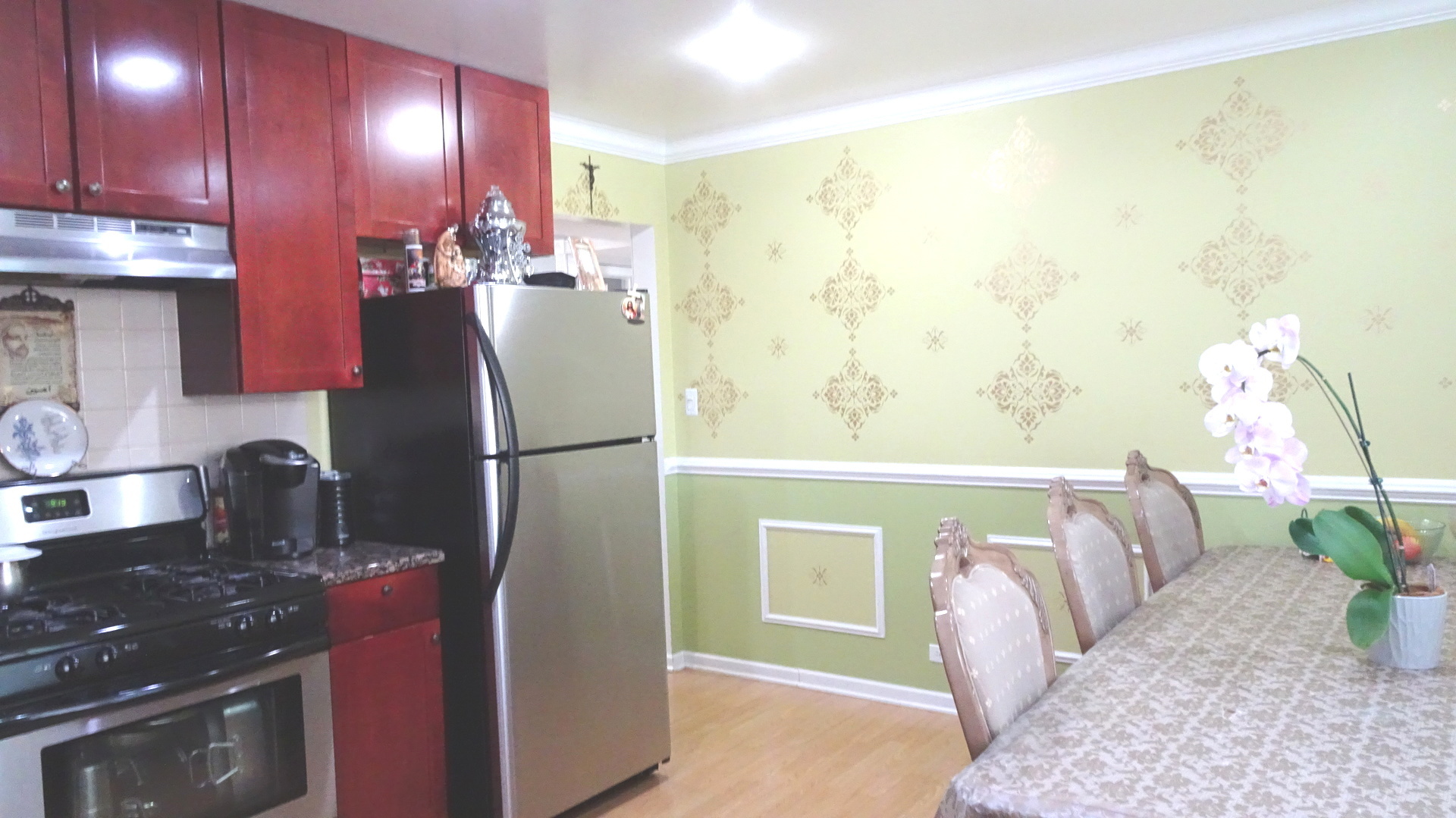 2652 West Rascher Avenue, Unit 101 Chicago, IL 60625 - Photo 8 of 10 Gallery Image 8