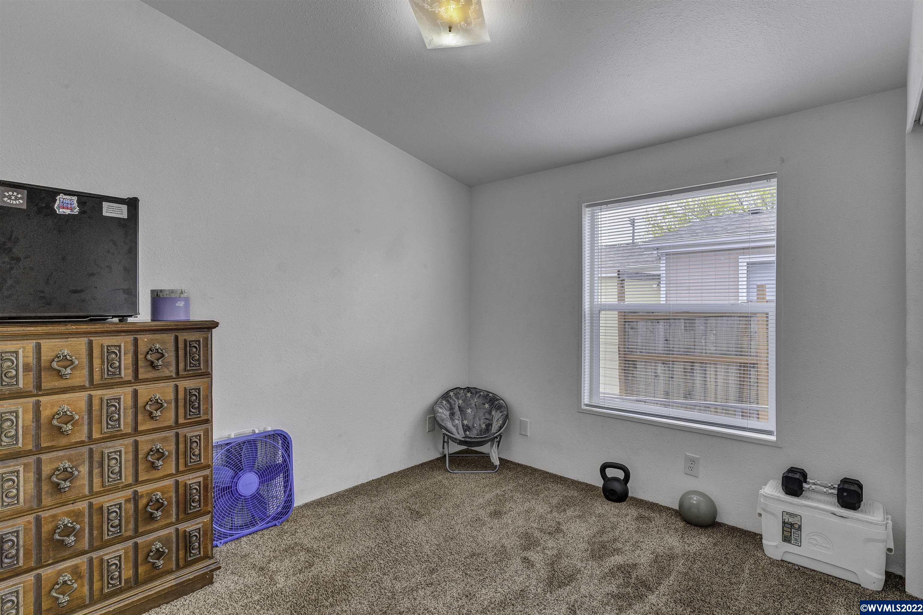 965 Northwest 21st Street Albany, OR 97321 - Photo 23 of 30