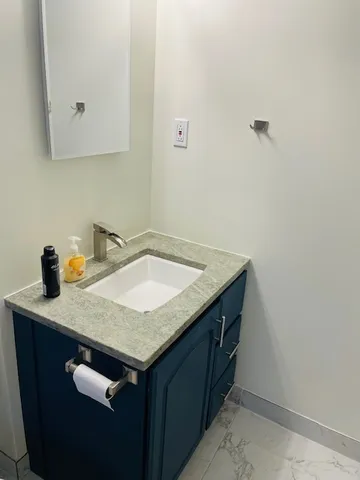 $427,000 | 1632 South Elm Street, Des Plaines, IL 60018