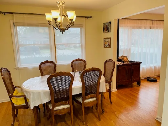 $427,000 | 1632 South Elm Street, Des Plaines, IL 60018