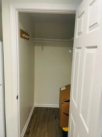 $427,000 | 1632 South Elm Street, Des Plaines, IL 60018