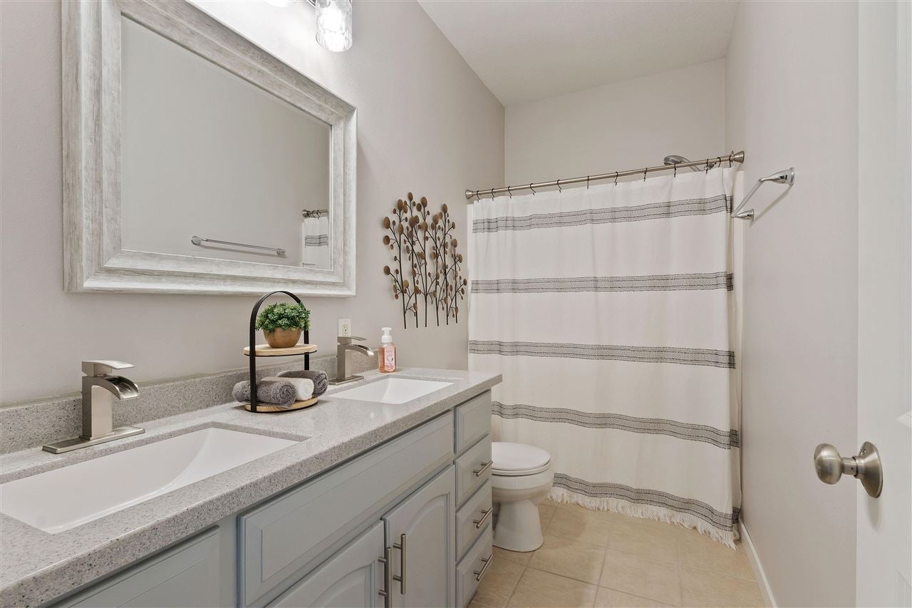 4912 Walnut Road Southwest Kalona, IA 52247 - Photo 15 of 38 Gallery Image 15