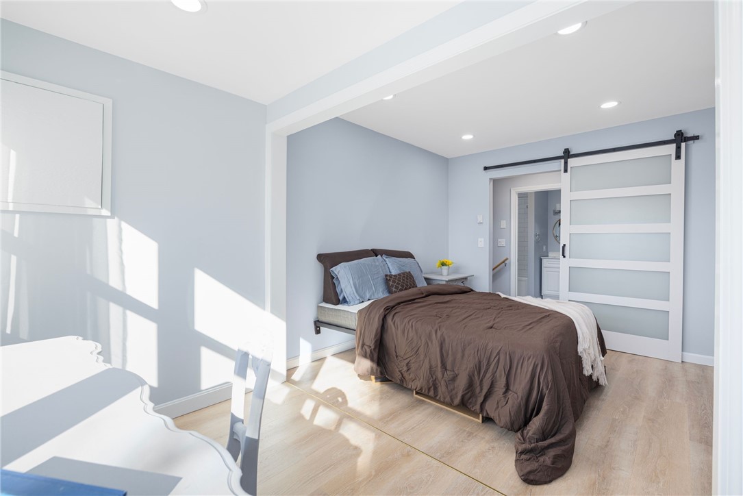 152 Tuckerman Avenue, Unit 10 Middletown, RI 02842 - Photo 15 of 21 Bedroom/office