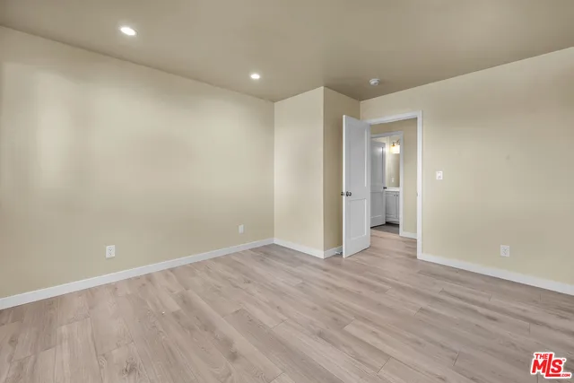 $7,450 | 5324 Weatherford Drive, Los Angeles, CA 90008