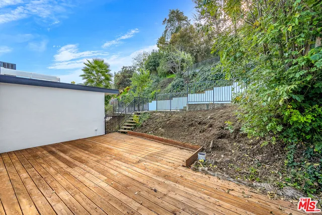 $7,450 | 5324 Weatherford Drive, Los Angeles, CA 90008