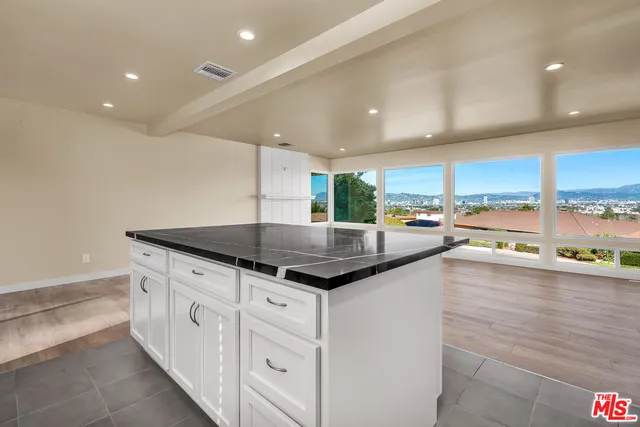 $7,450 | 5324 Weatherford Drive, Los Angeles, CA 90008