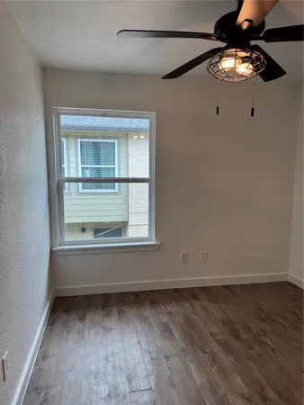 $1,399 | 2124 Burton Drive, Unit 133, Austin, TX 78741