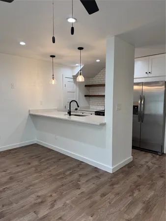 $1,399 | 2124 Burton Drive, Unit 133, Austin, TX 78741