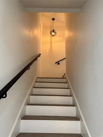 $1,399 | 2124 Burton Drive, Unit 133, Austin, TX 78741