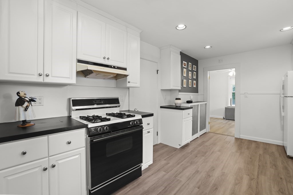 38 Chilton Road Boston, MA 02132 - Photo 21 of 39 Gallery Image 21