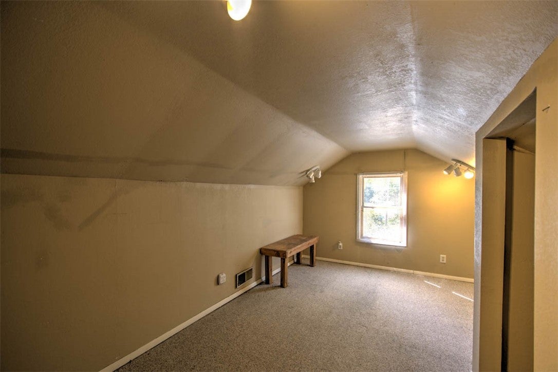 1305 Oak Drive Decatur, IL 62526 - Photo 17 of 26 Gallery Image 17