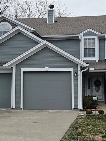 $220,000 | 6125 Northeast Moonstone Court, Lee's Summit, MO 64064