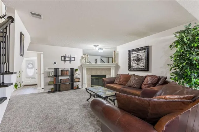 $220,000 | 6125 Northeast Moonstone Court, Lee's Summit, MO 64064