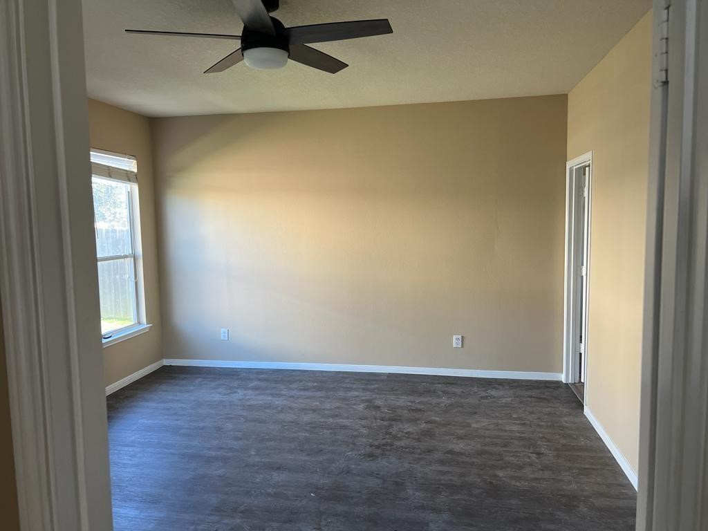 18646 Flagstone Creek Road Houston, TX 77084 - Photo 11 of 30