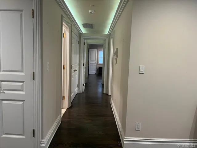 $2,350,000 | 260 Central, Unit 135, Lawrence, NY 11559