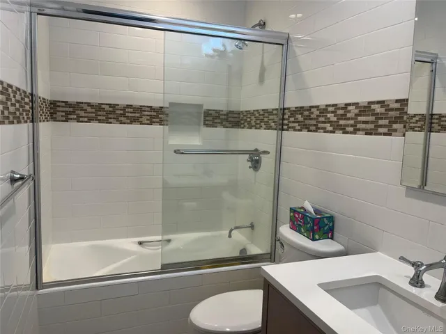 $2,350,000 | 260 Central, Unit 135, Lawrence, NY 11559