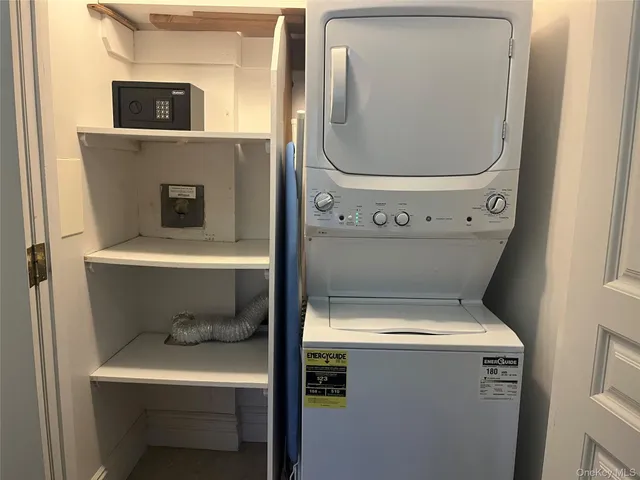 $2,350,000 | 260 Central, Unit 135, Lawrence, NY 11559