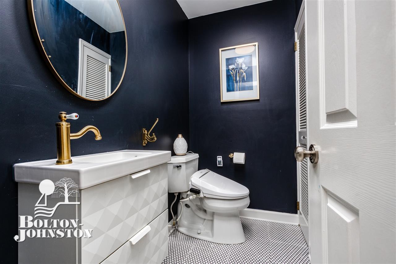 749 Trombley Road Grosse Pointe Park, MI 48230 - Photo 20 of 55
