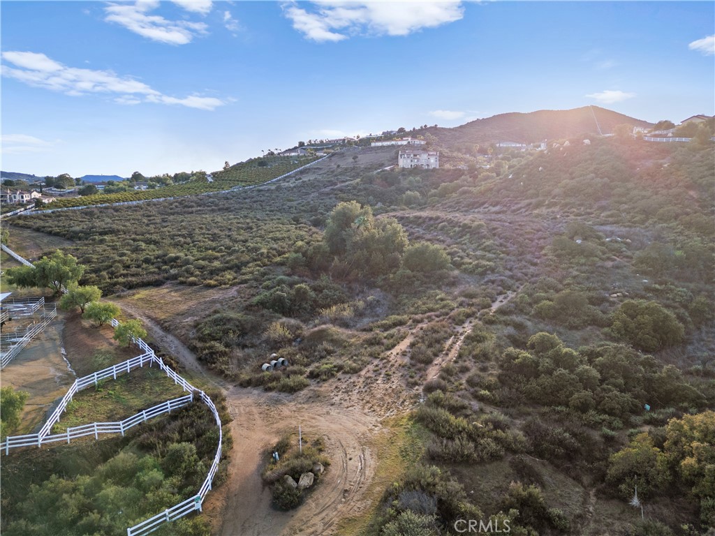 a view of a backyard with a mountain