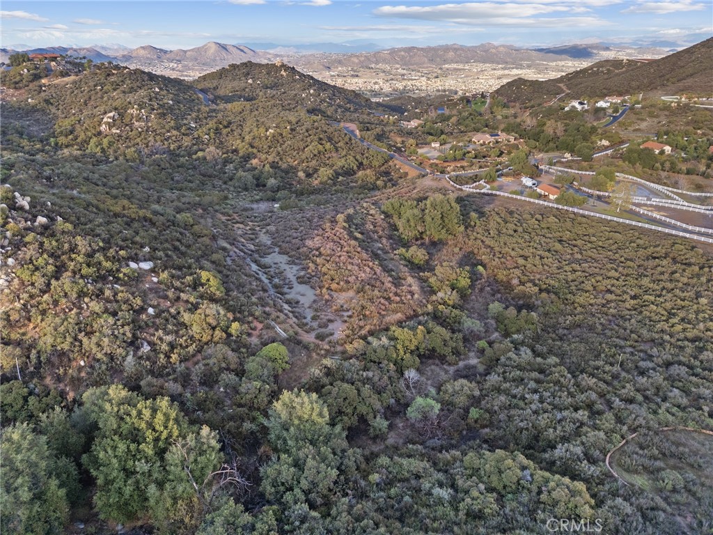 21903 Los Robles Road Murrieta, CA 92562 - Photo 12 of 15 a view of city and mountain