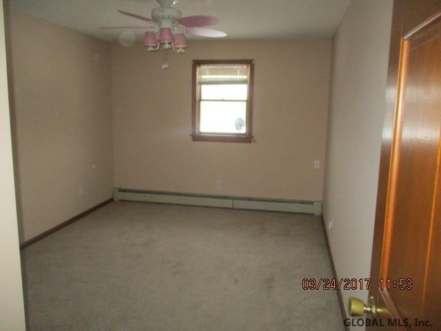 632 Hart Road Amsterdam, NY 12010 - Photo 15 of 25 Photo 15
