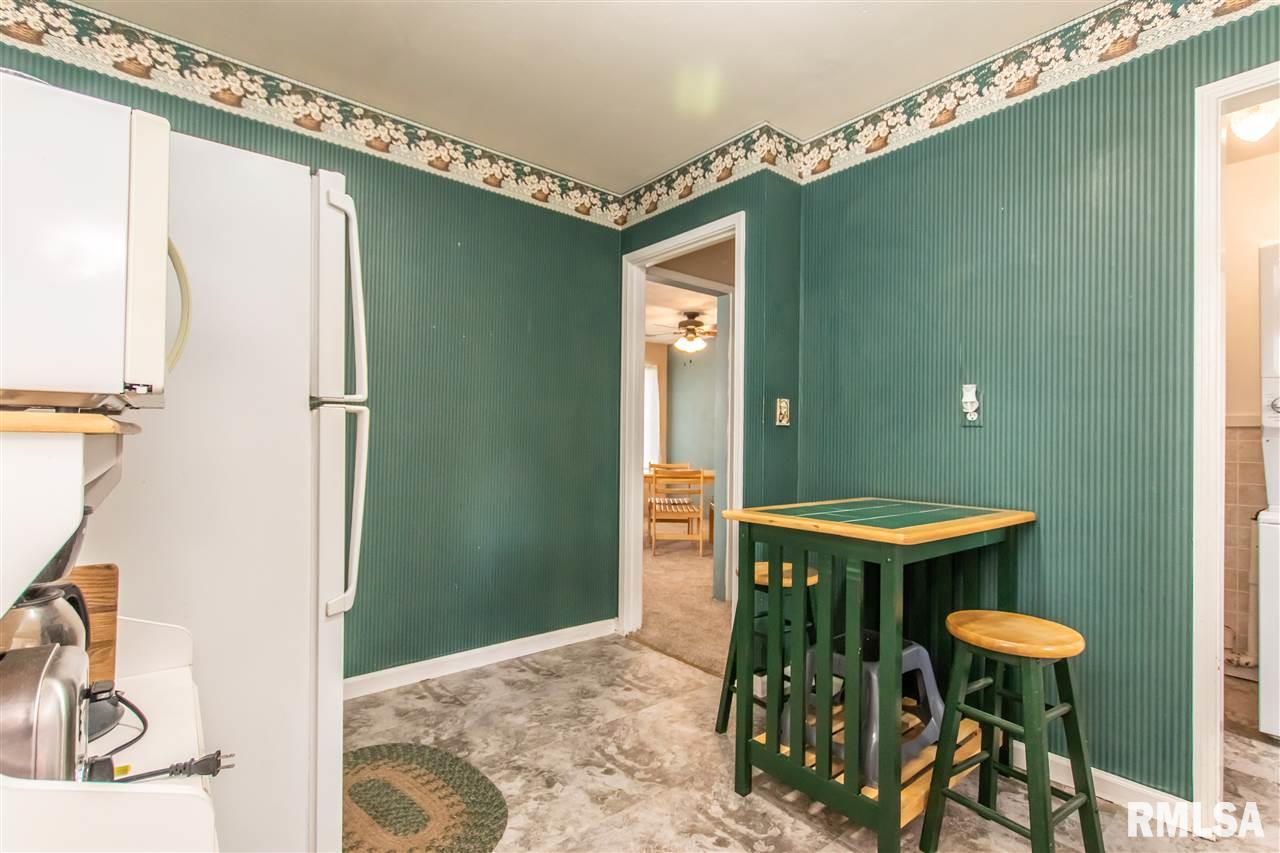 337 West Barrington Road Peoria, IL 61614 - Photo 10 of 21 Gallery Image 10