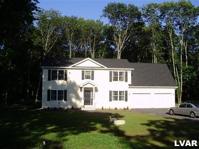 1386 Neola Road Stroudsburg, PA 18360 - Photo 1 of 14 Gallery Image 1