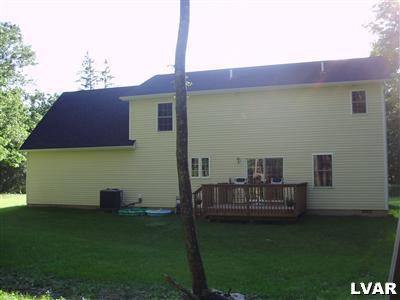 1386 Neola Road Stroudsburg, PA 18360 - Photo 2 of 14 Gallery Image 2