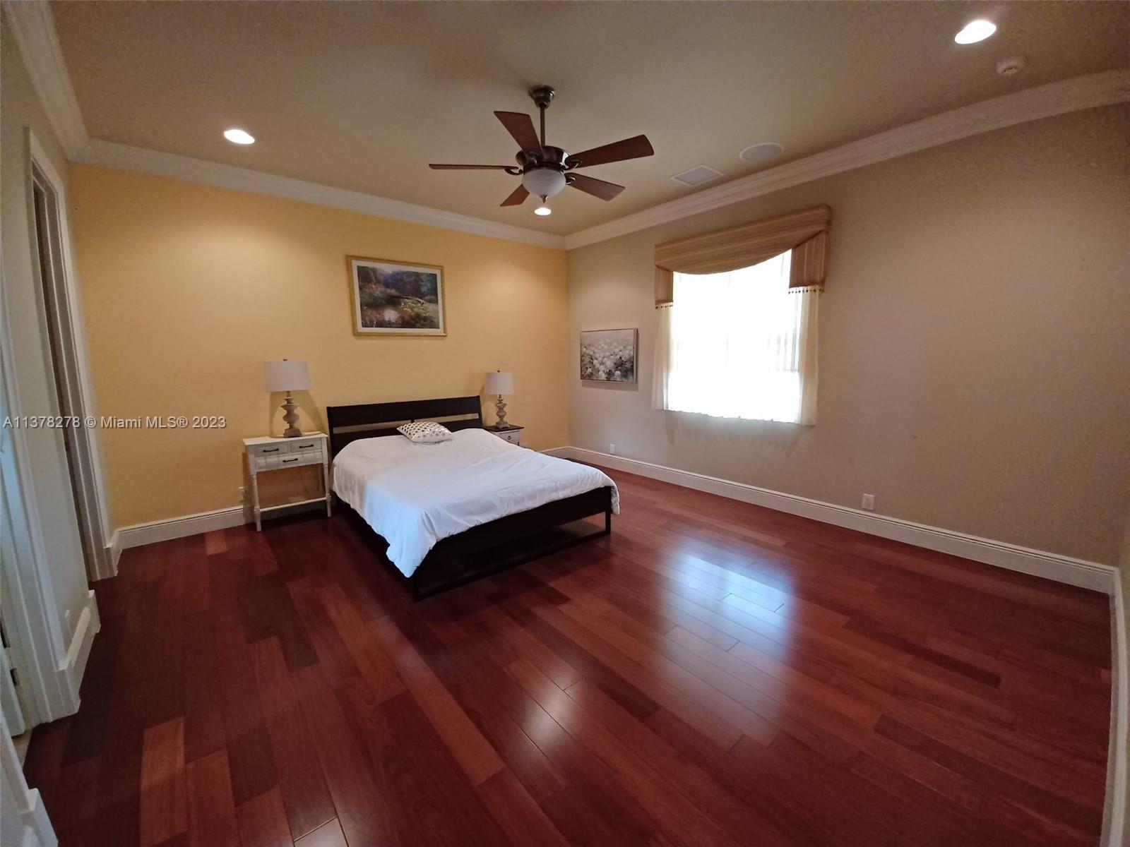 19349 Waters Edge Street Weston, FL 33332 - Photo 33 of 63