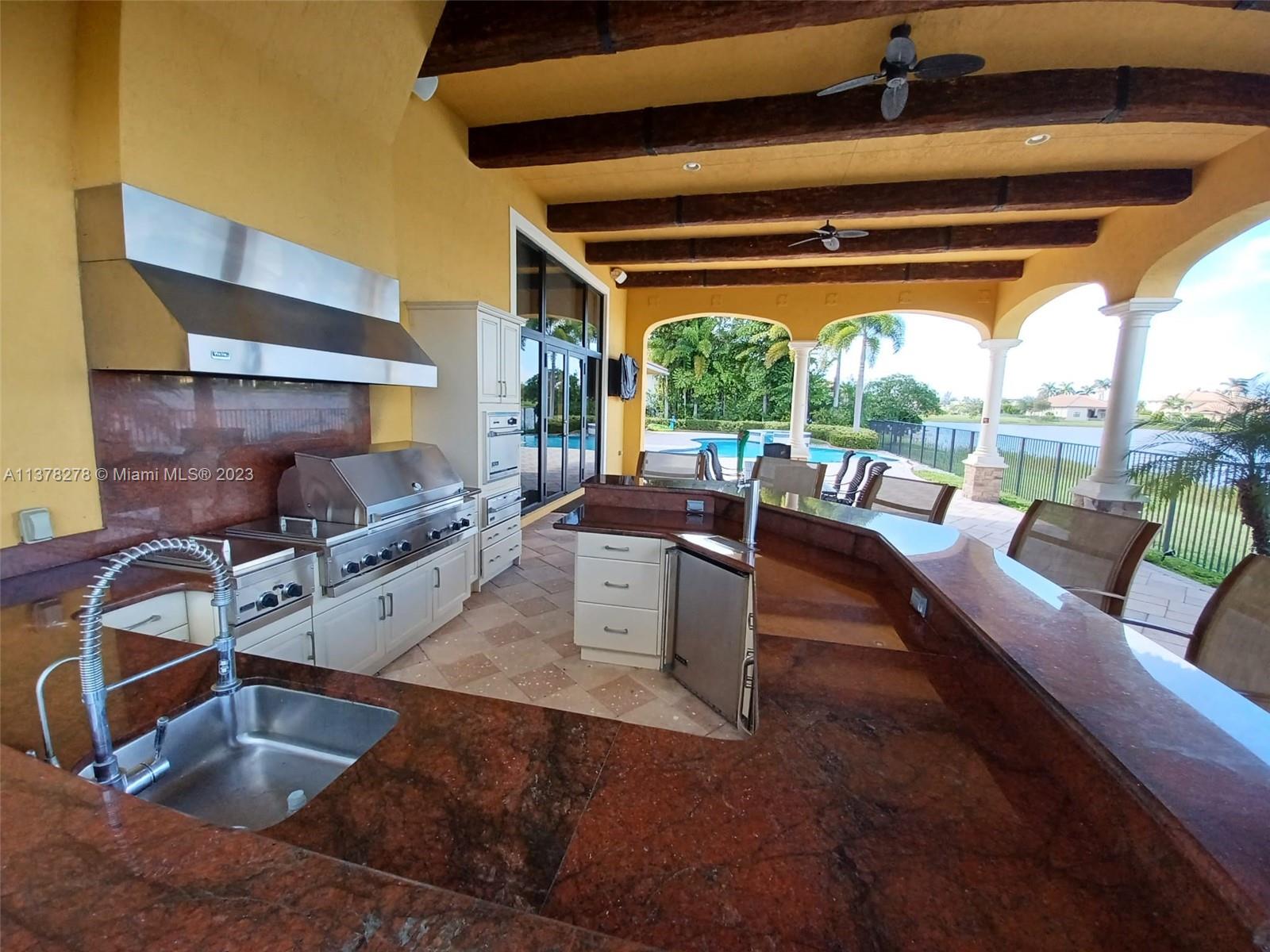 19349 Waters Edge Street Weston, FL 33332 - Photo 41 of 63