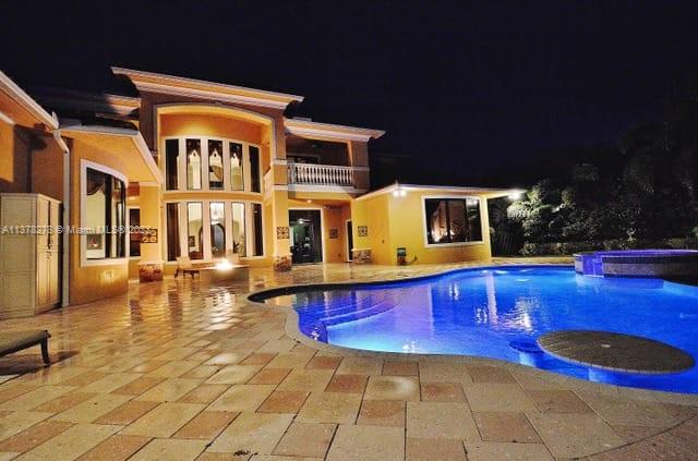 19349 Waters Edge Street Weston, FL 33332 - Photo 46 of 63