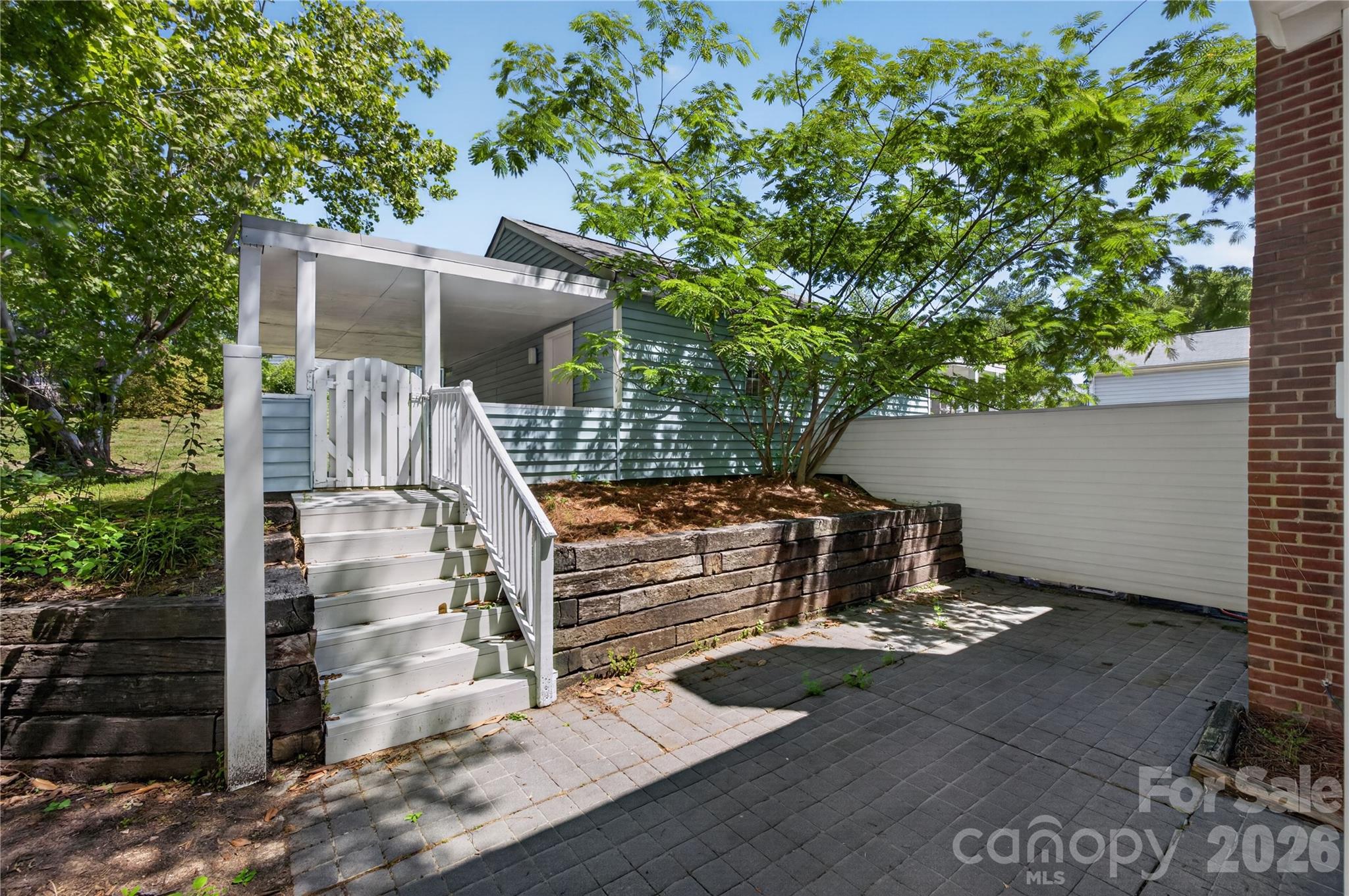 1610 Renard Ridge Road Charlotte, NC 28212 - Photo 3 of 24