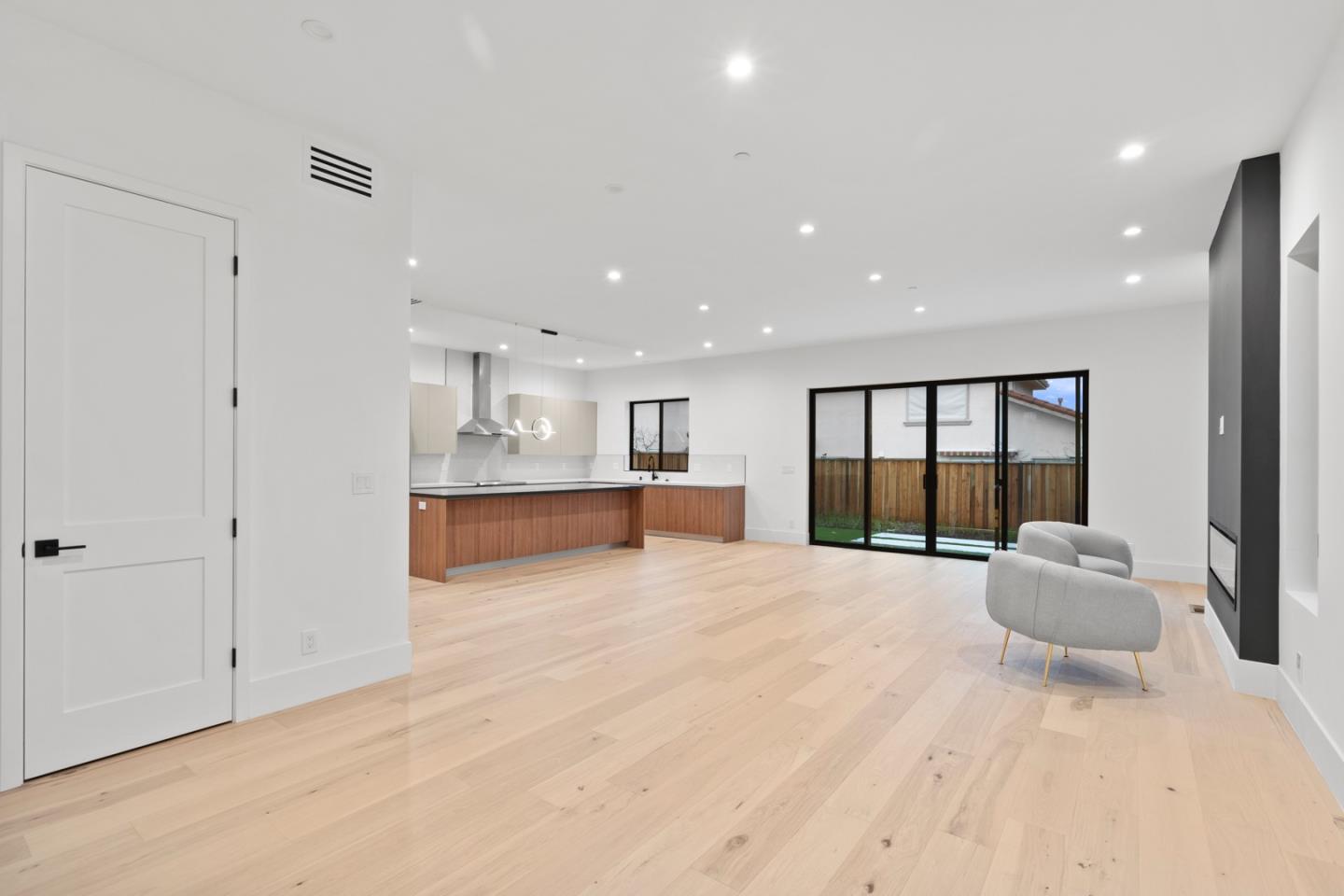 719 East Homestead Road Sunnyvale, CA 94087 - Photo 37 of 47 a large en suite bathroom with a large mirror