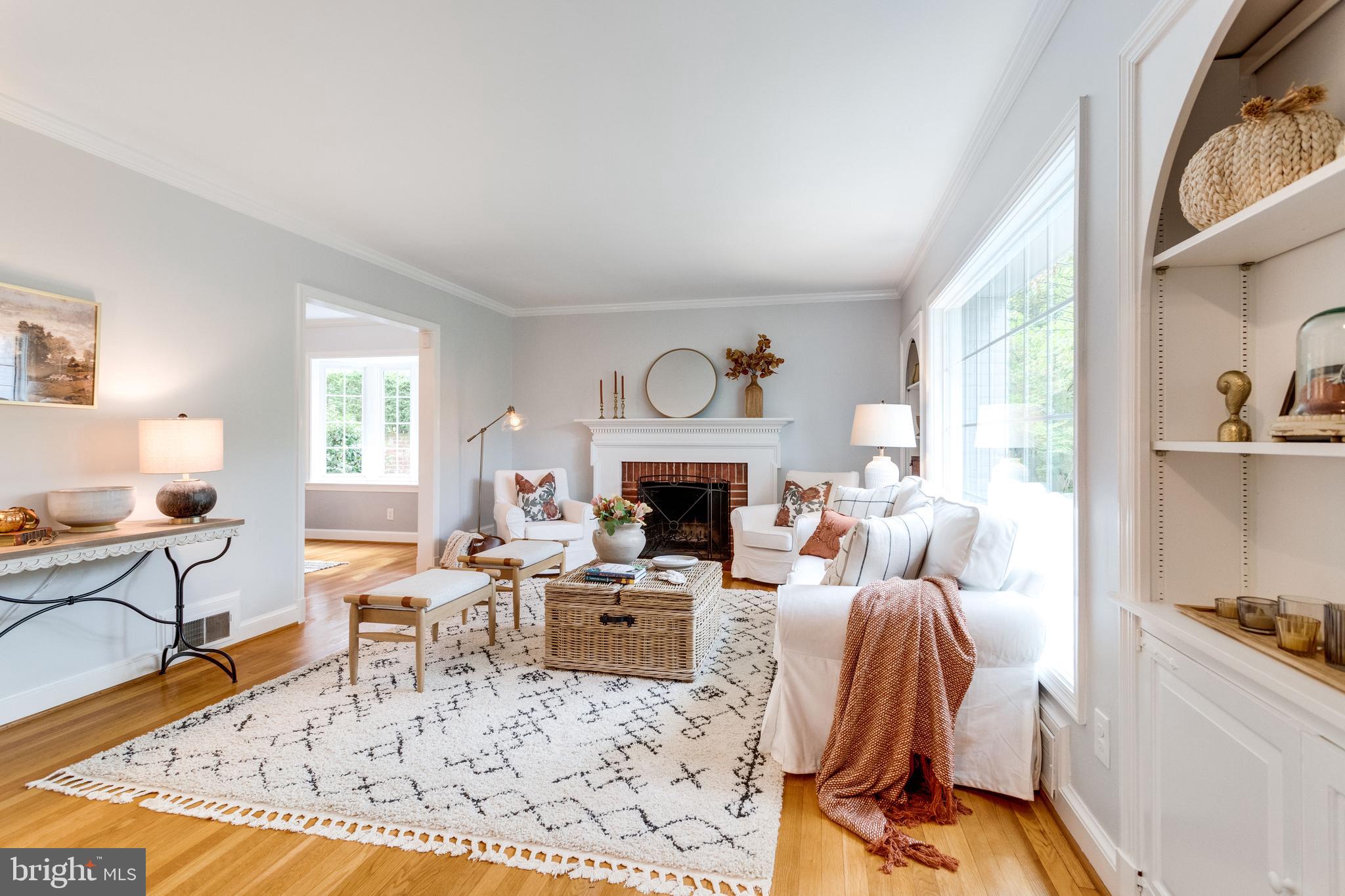 7107 Fort Hunt Road Alexandria, VA 22307 - Photo 12 of 62 Living room w/ wood burning fireplace
