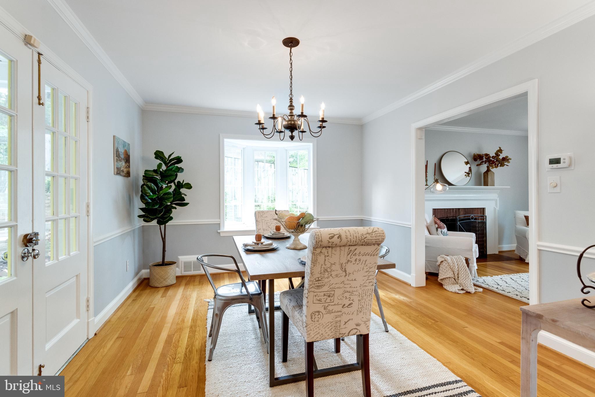 7107 Fort Hunt Road Alexandria, VA 22307 - Photo 18 of 62 Formal dining room