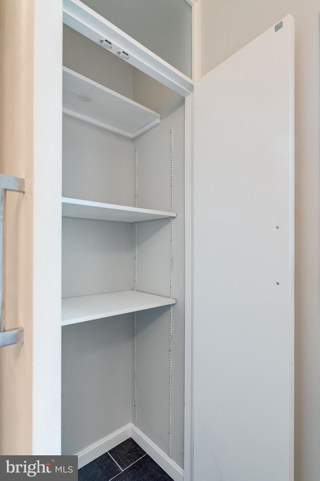 7107 Fort Hunt Road Alexandria, VA 22307 - Photo 32 of 62 Linen closet in full bath