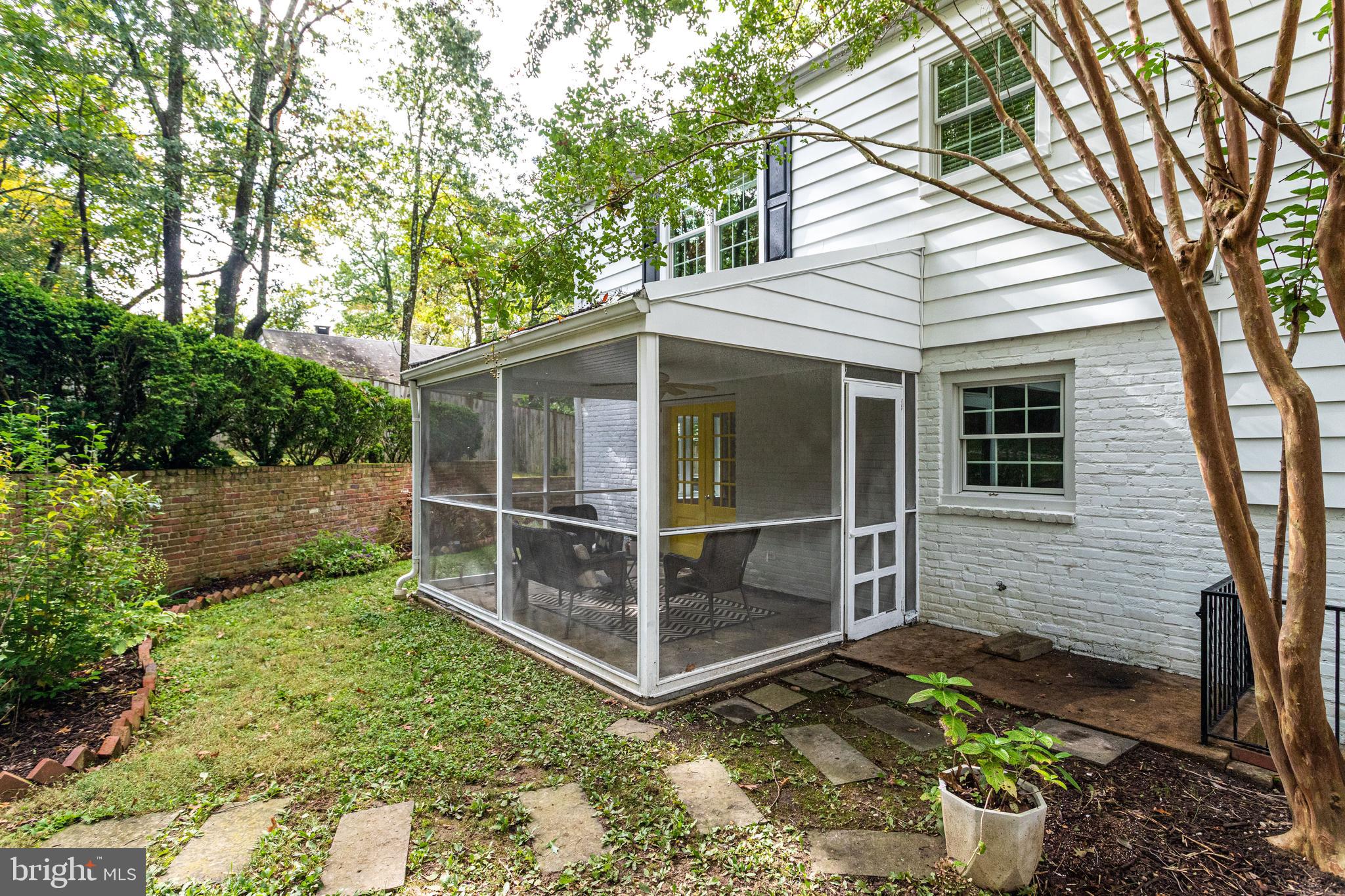7107 Fort Hunt Road Alexandria, VA 22307 - Photo 57 of 62 Rear view of screened in porch/back of home