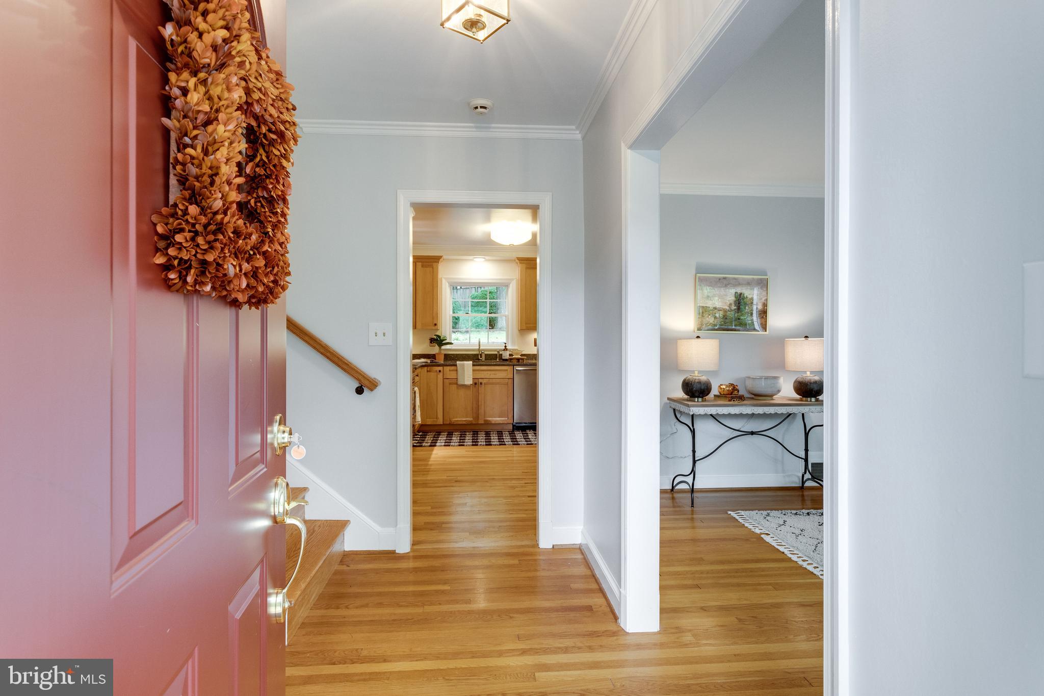 7107 Fort Hunt Road Alexandria, VA 22307 - Photo 10 of 62 Foyer